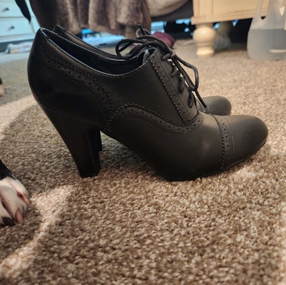 Viva Lace Up Mary Jane Booties - Picture 5 of 10